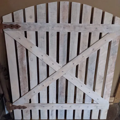 "The Kris" Rustic Dog Gate